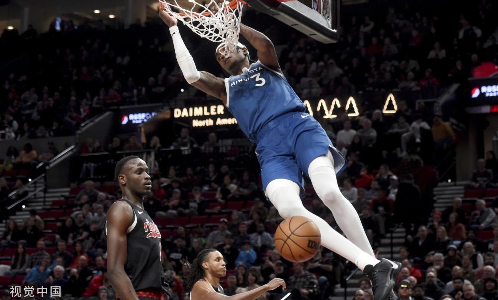 領袖風範更 領袖風範更